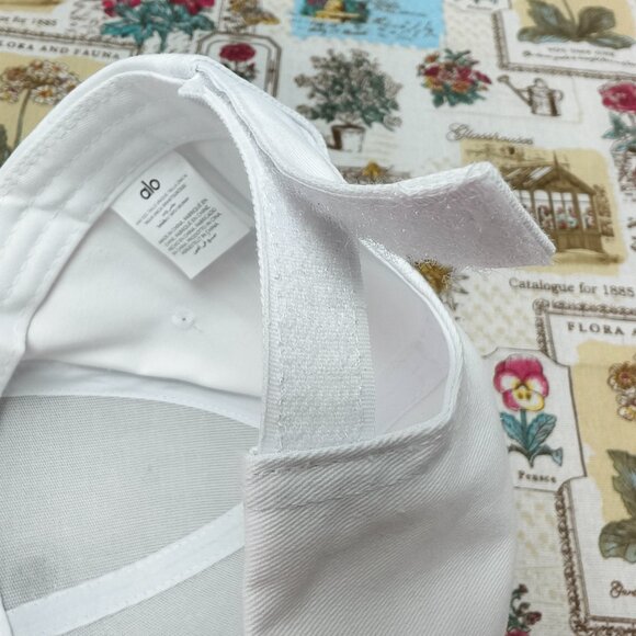 🌟POSH HOT🌟 ALO Yoga Off-Duty Baseball Cap - Picture 6 of 6